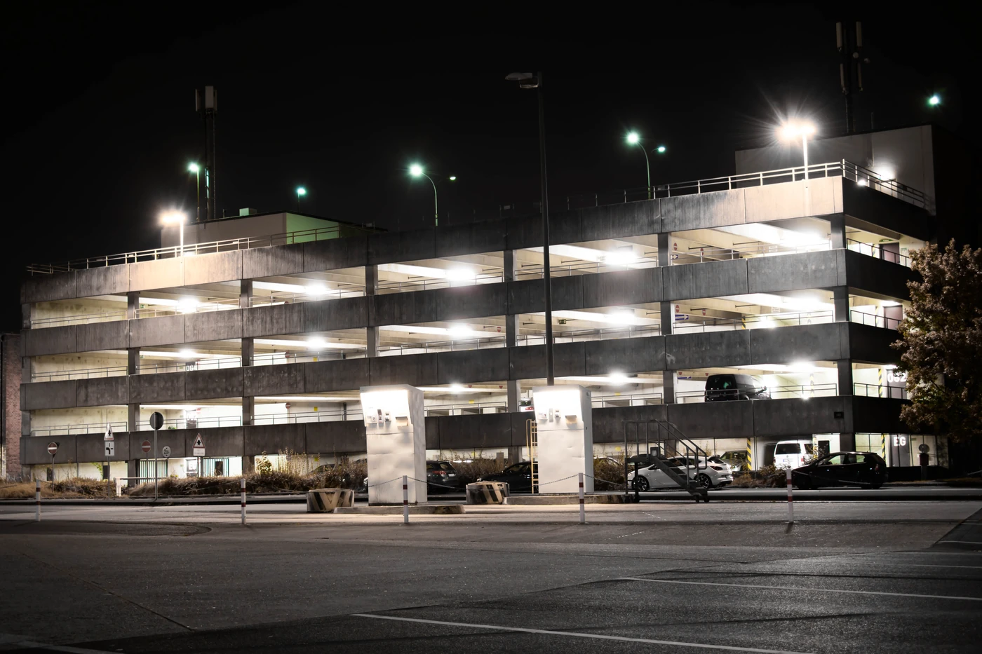 Commercial parking garage structural repair