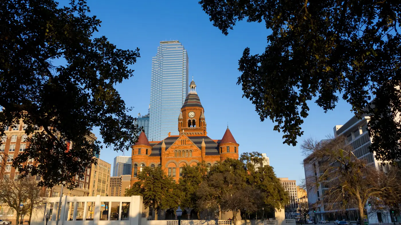 Historic building foundation repair in Dallas