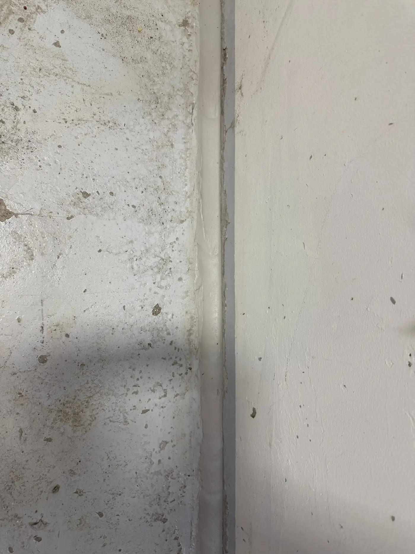 Tilt wall panel and interior conditions at the restoration project (photo 3)